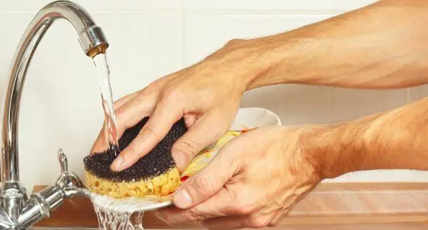 doing the dishes - mbct exercise mindful dishwashing 